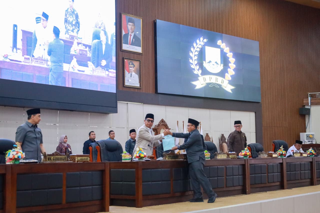 DPRD Banten Ketok Palu Raperda Pertanggungjawaban APBD 2025